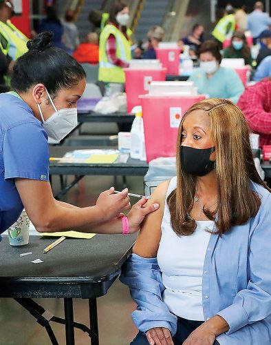 Virus outlook brightens in US